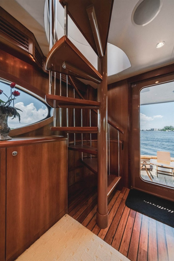 Hatteras-68 Convertible 2006-Dr. Dark Boca Raton-Florida-United States-Amtico Flooring in Galley and Door Entrance-1685748