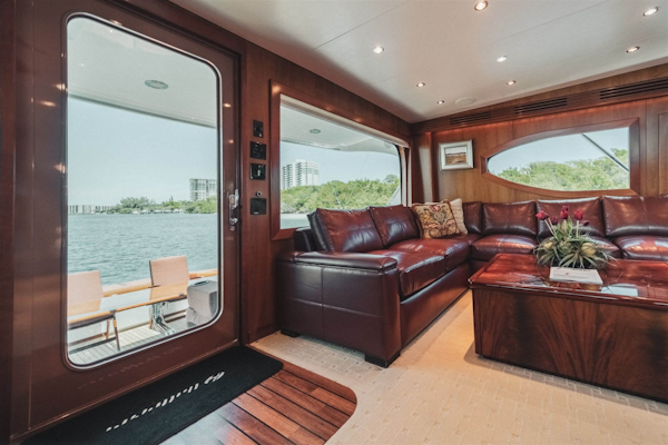 Hatteras-68 Convertible 2006-Dr. Dark Boca Raton-Florida-United States-Salon Entry-1685739