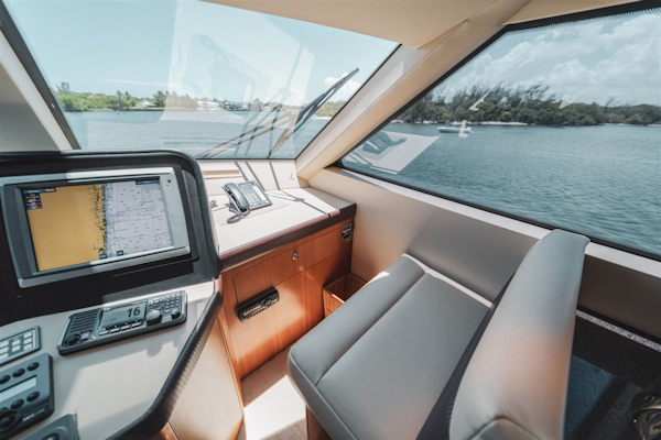 Hatteras-68 Convertible 2006-Dr. Dark Boca Raton-Florida-United States-Flybridge Starboard Forward-1685788