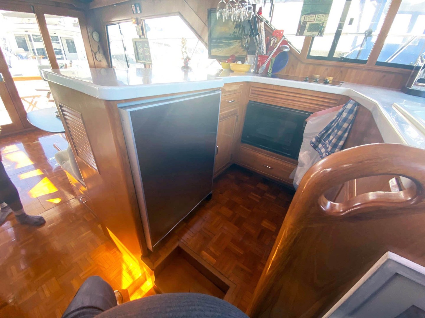 Ocean Alexander-Sedan Bridge 1993-Bird of Paradise Seattle-Washington-United States-Galley-1687855 | Thumbnail