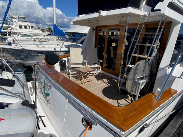 Ocean Alexander-Sedan Bridge 1993-Bird of Paradise Seattle-Washington-United States-Starboard Aft View-1687867