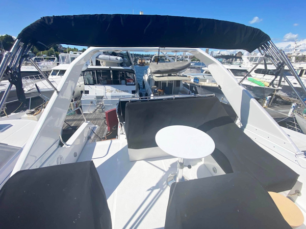 Ocean Alexander-Sedan Bridge 1993-Bird of Paradise Seattle-Washington-United States-Flybridge Seating with Covers-1687865