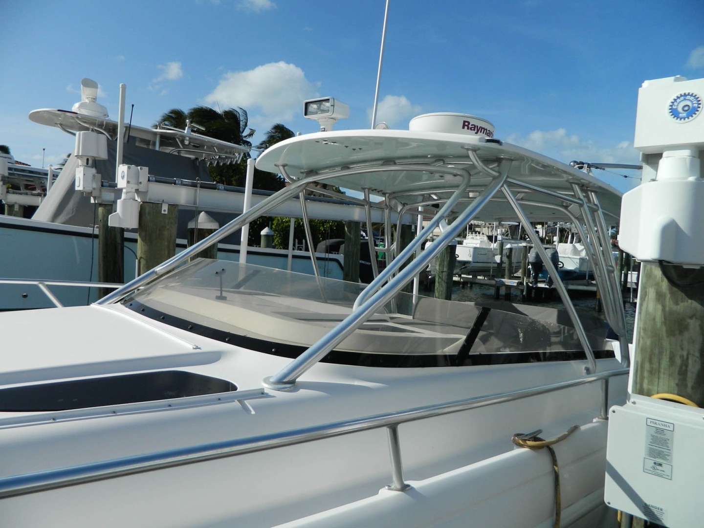 Intrepid-Walkaround 2011 -Stuart-Florida-United States-1692903 | Thumbnail