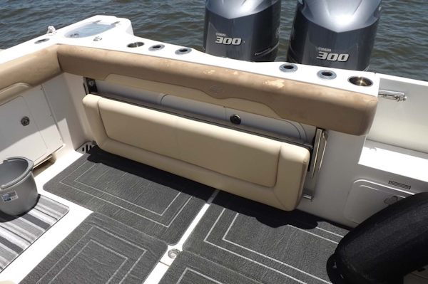 Sailfish-320 Center Console 2015-ANDIAMO Mt. Pleasant-South Carolina-United States-Fold Down Aft Seating-1695099