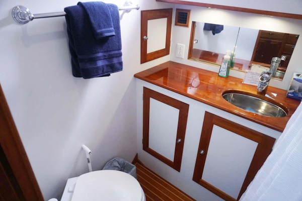 Alden Yachts-Flybridge 2003-Marie Miami-Florida-United States Master Head-1696529