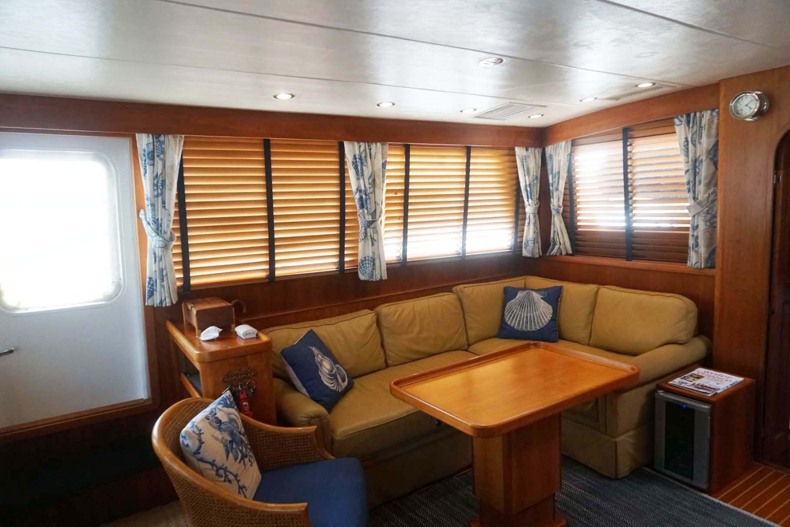Alden Yachts-Flybridge 2003-Marie Miami-Florida-United States-Salon-1696518 | Thumbnail