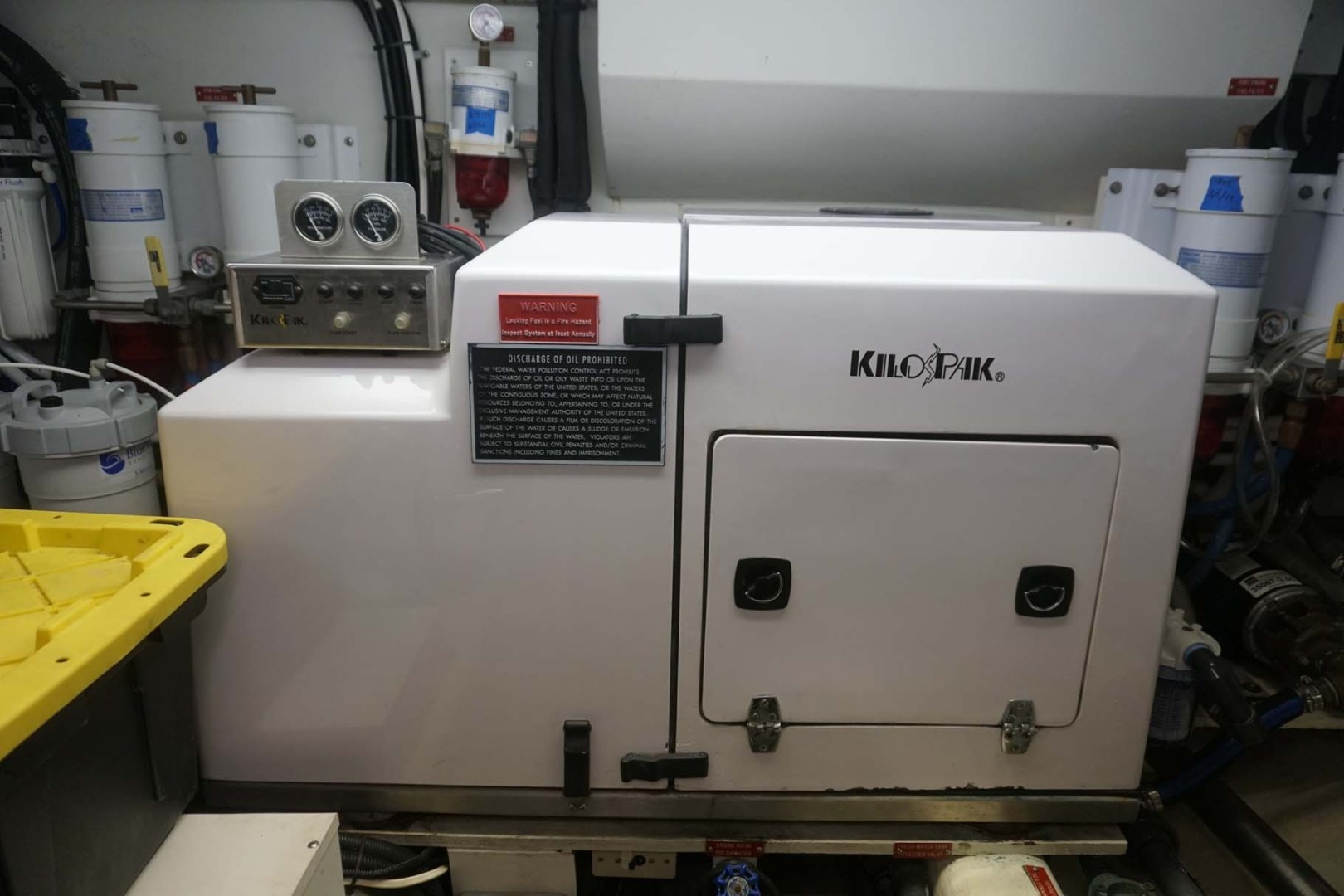 Alden Yachts-Flybridge 2003-Marie Miami-Florida-United States-Genset-1696552 | Thumbnail