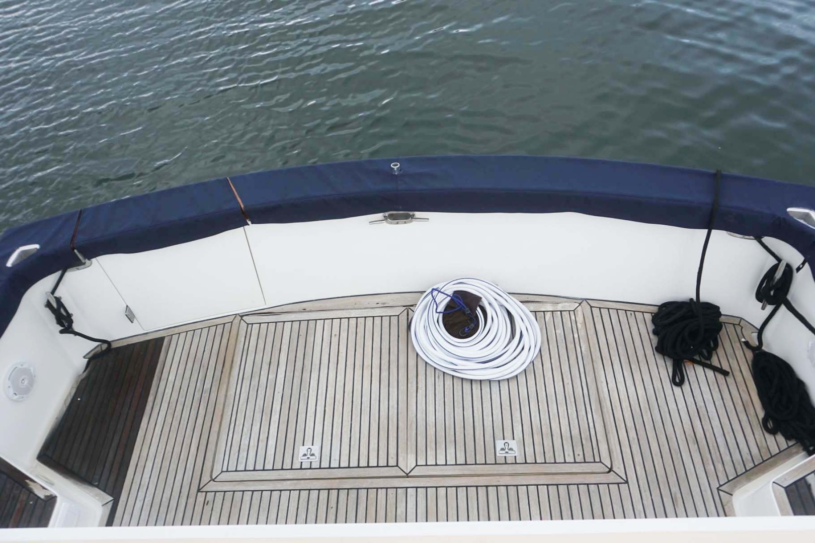 Alden Yachts-Flybridge 2003-Marie Miami-Florida-United States Cockpit-1696548 | Thumbnail