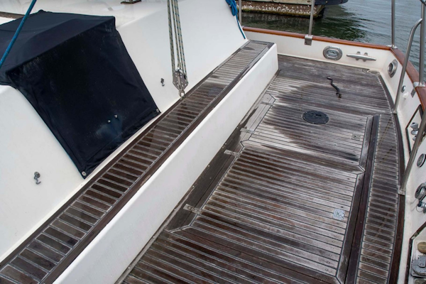 Grand Banks-42 Classic 1993-GOOD DAY Mount Pleasant-South Carolina-United States-Aft Deck-1701030
