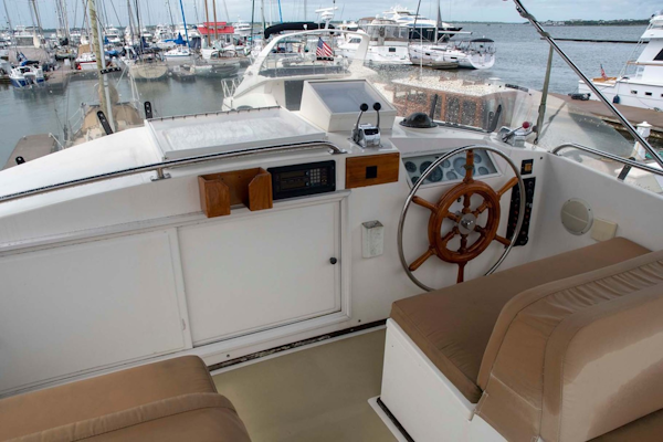 Grand Banks-42 Classic 1993-GOOD DAY Mount Pleasant-South Carolina-United States-Helm-1701008