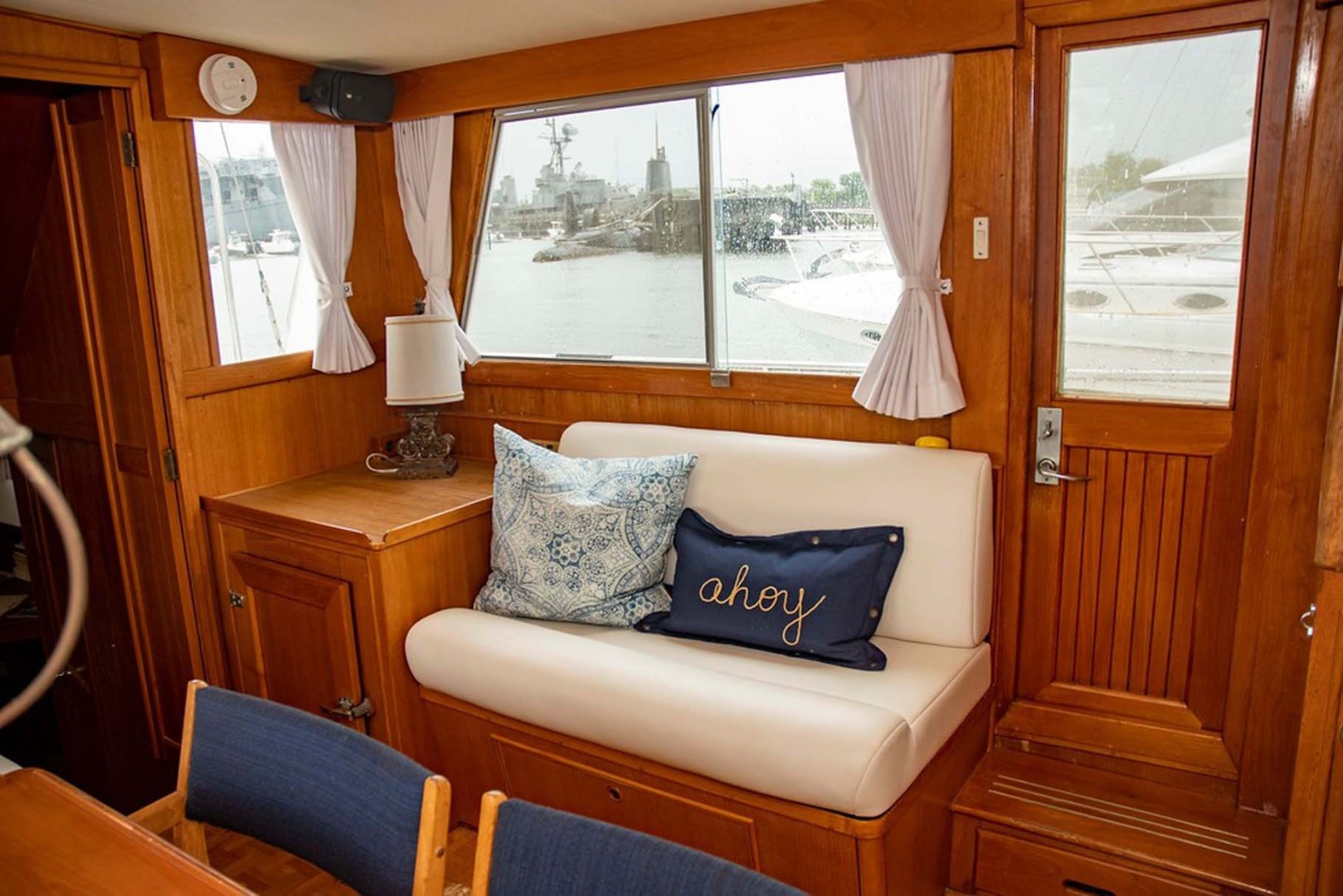 Grand Banks-42 Classic 1993-GOOD DAY Mount Pleasant-South Carolina-United States-Deck Access Doors, Port and Starboard each with Storage Under Entrance Step-1700961 | Thumbnail