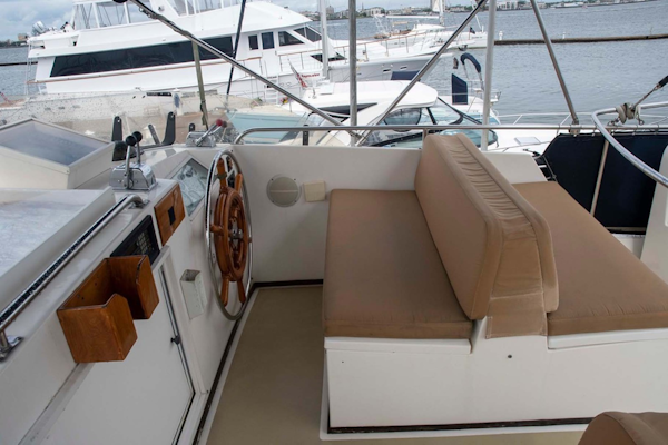 Grand Banks-42 Classic 1993-GOOD DAY Mount Pleasant-South Carolina-United States-Helm Seat-1701015