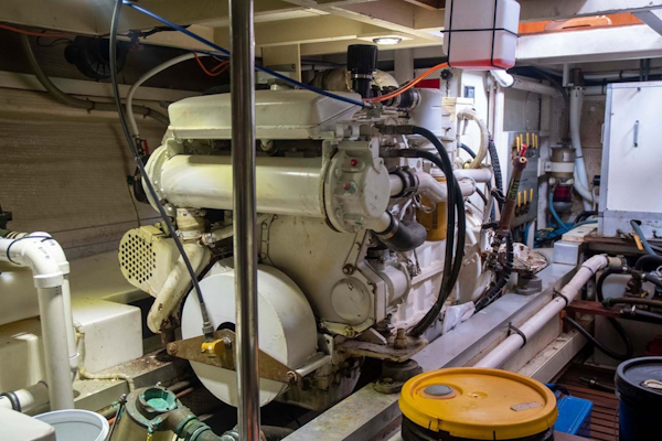 Grand Banks-42 Classic 1993-GOOD DAY Mount Pleasant-South Carolina-United States-Engine Room-1701031