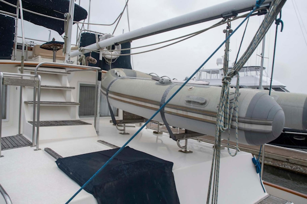 Grand Banks-42 Classic 1993-GOOD DAY Mount Pleasant-South Carolina-United States-2019 Zodiac Tender-1701023