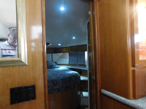 Carver-444 Cockpit Motor Yacht 2001-Happiness Merritt Island-Florida-United States-Forward Guest Stateroom-1706158
