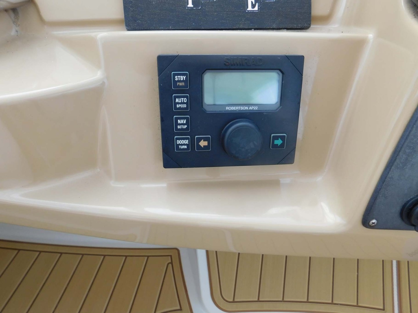 Carver-444 Cockpit Motor Yacht 2001-Happiness Merritt Island-Florida-United States-Robertson Auto Pilot Ap 22-1706167 | Thumbnail