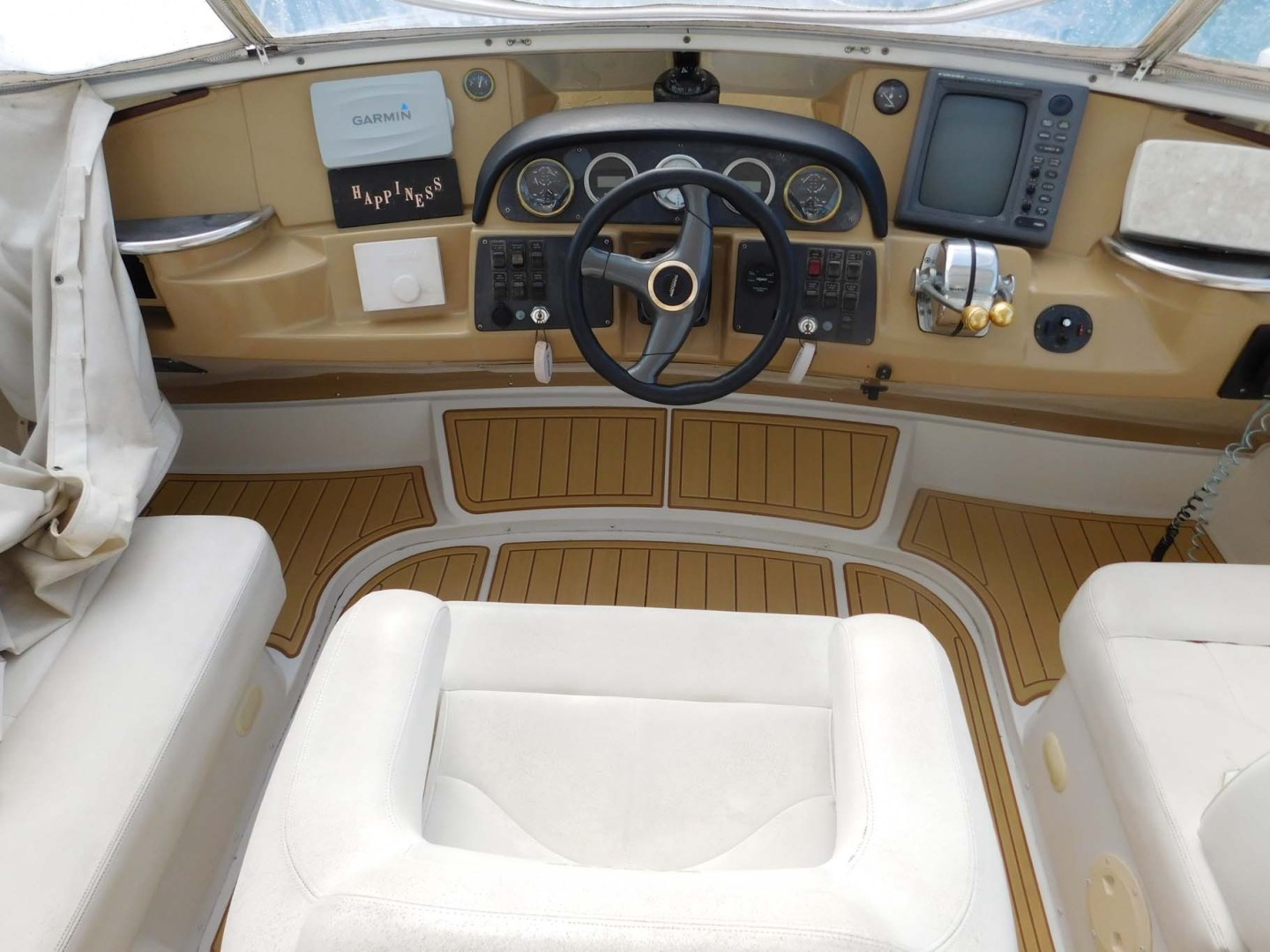 Carver-444 Cockpit Motor Yacht 2001-Happiness Merritt Island-Florida-United States-Flybridge Helm Station-1706165 | Thumbnail