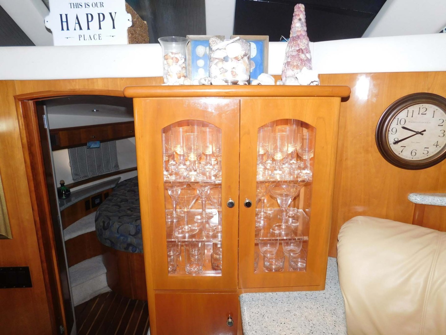 Carver-444 Cockpit Motor Yacht 2001-Happiness Merritt Island-Florida-United States-China Cabinet-1706147 | Thumbnail