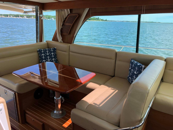 Sabre-38 Salon Express 2019-Respite Falmouth-Massachusetts-United States-1714423