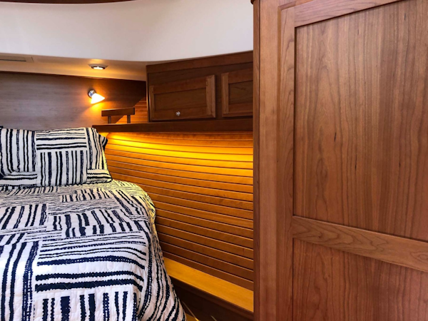 Sabre-38 Salon Express 2019-Respite Falmouth-Massachusetts-United States-1714404