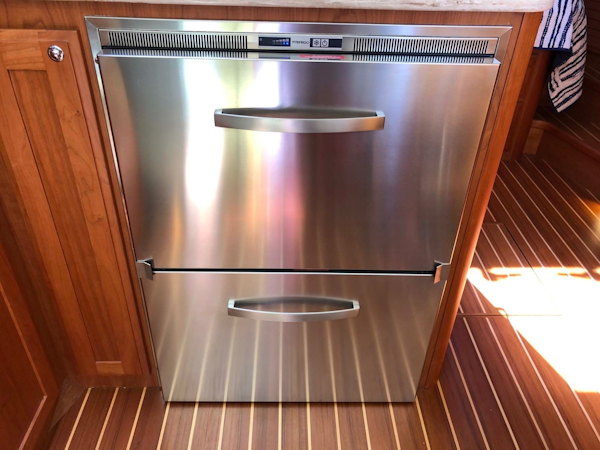 Sabre-38 Salon Express 2019-Respite Falmouth-Massachusetts-United States-1714398