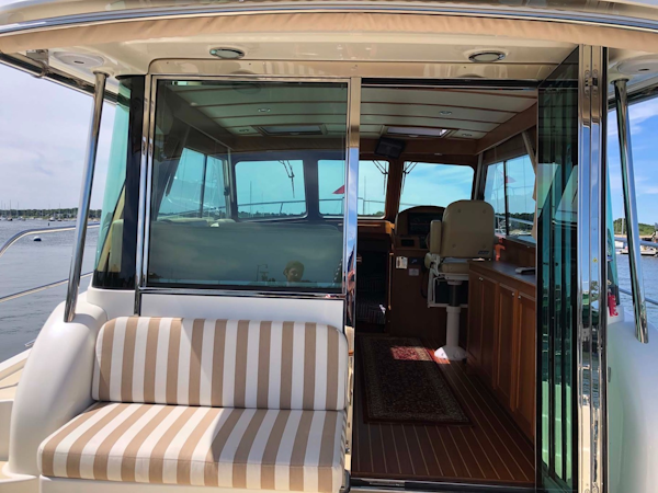 Sabre-38 Salon Express 2019-Respite Falmouth-Massachusetts-United States-1714426
