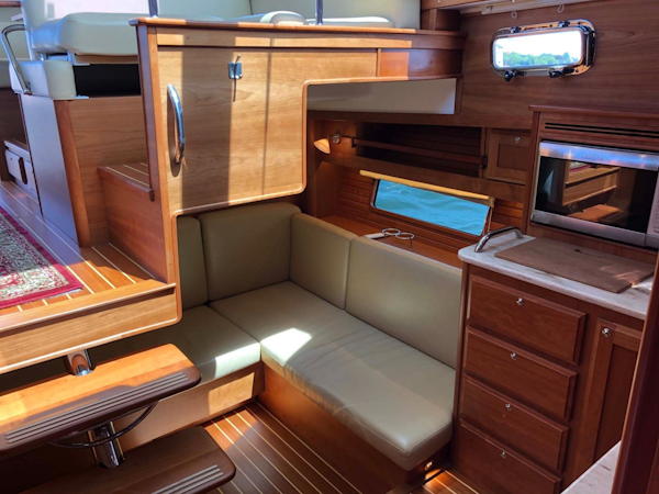 Sabre-38 Salon Express 2019-Respite Falmouth-Massachusetts-United States-1714391