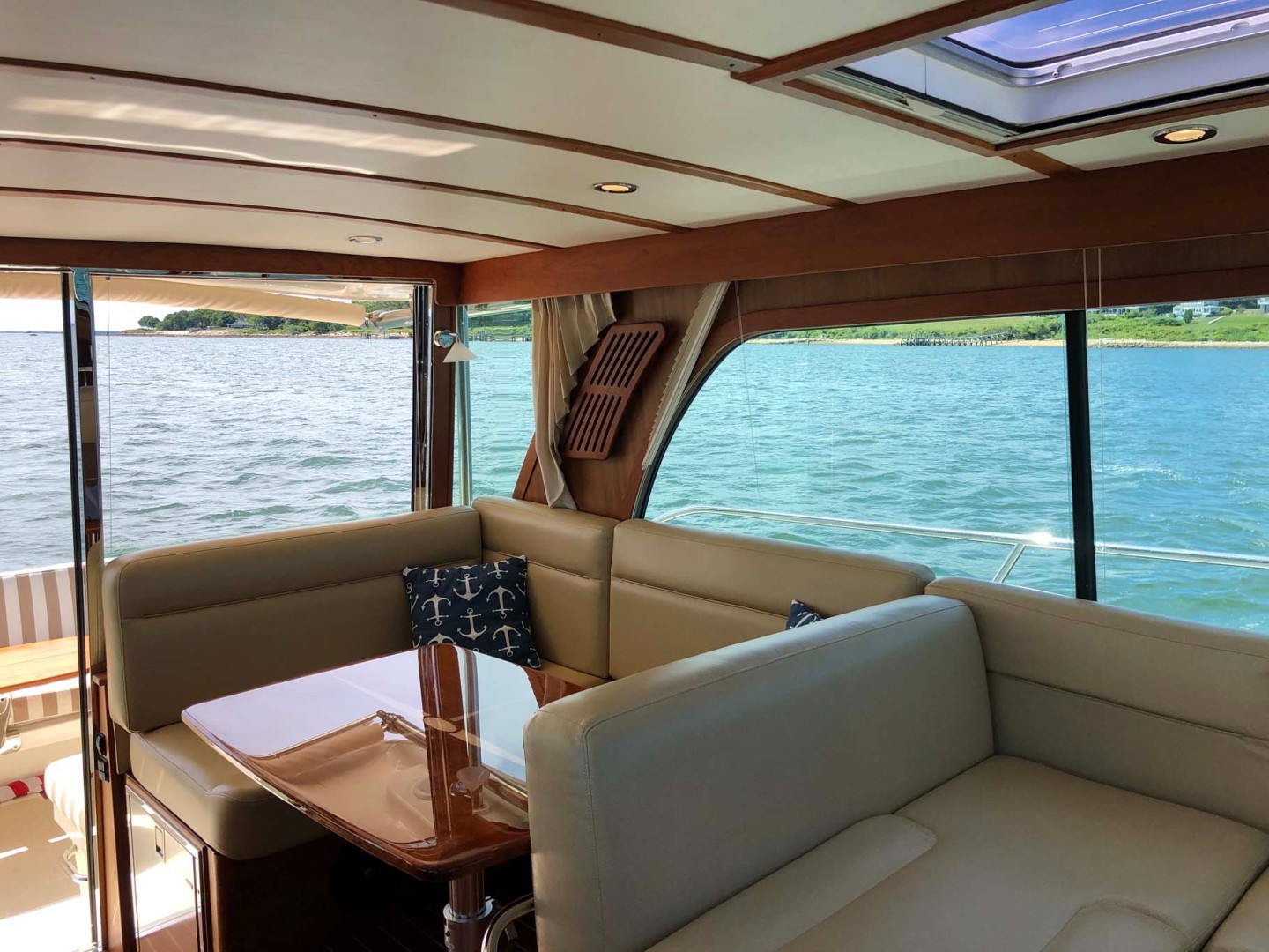 Sabre-38 Salon Express 2019-Respite Falmouth-Massachusetts-United States-1714425 | Thumbnail