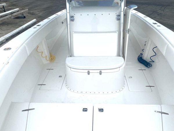 Venture-Center Console 2002 -Tavernier-Florida-United States-Center Console Forward Seat-1710215