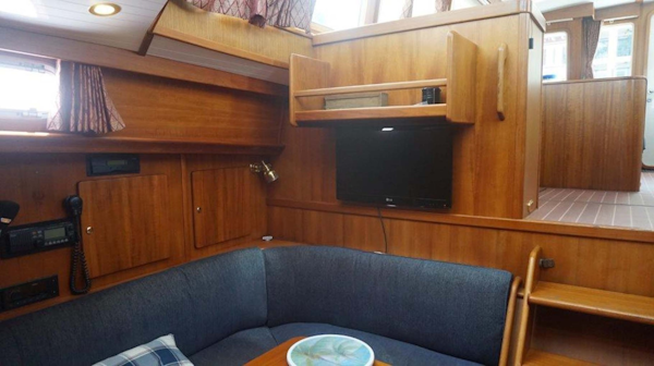 Little Harbor-WhisperJet Flybridge Cruiser 1999-Sheer Luck Marco Island-Florida-United States-Flat Screen TV-1722820