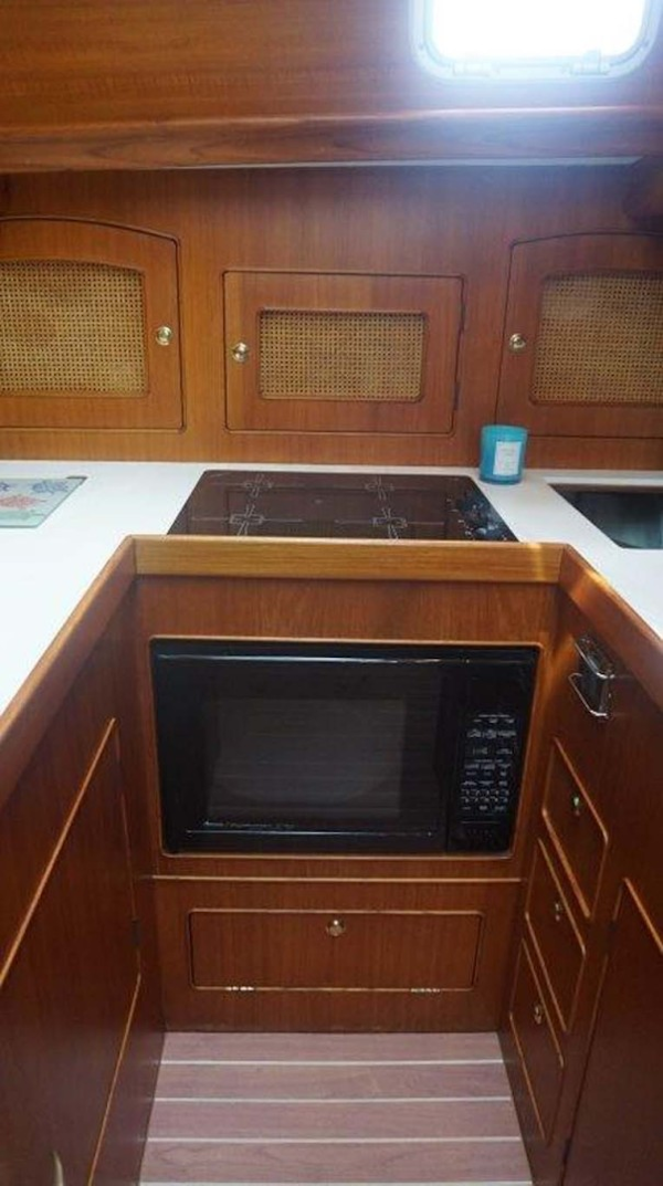 Little Harbor-WhisperJet Flybridge Cruiser 1999-Sheer Luck Marco Island-Florida-United States-Galley Microwave Convection Oven and 4-Burner Stove Top-1722827