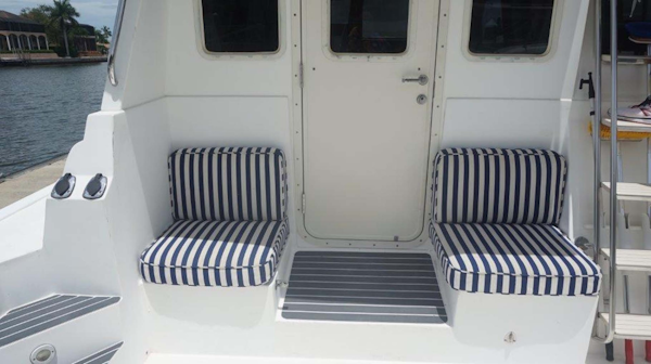 Little Harbor-WhisperJet Flybridge Cruiser 1999-Sheer Luck Marco Island-Florida-United States-Cockpit Seating-1722876