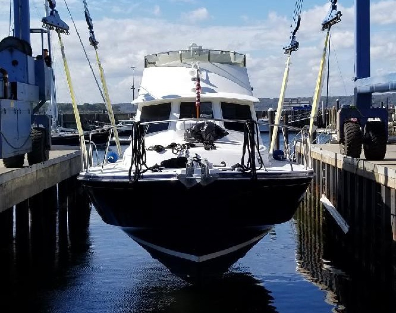 Little Harbor-WhisperJet Flybridge Cruiser 1999-Sheer Luck Marco Island-Florida-United States-Haul Out  In Slings-1724846 | Thumbnail