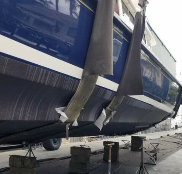 Little Harbor-WhisperJet Flybridge Cruiser 1999-Sheer Luck Marco Island-Florida-United States-Haul Out  Hull and Bottom-1724845