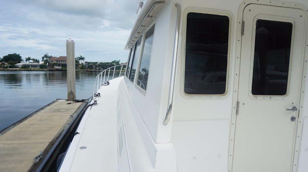 Little Harbor-WhisperJet Flybridge Cruiser 1999-Sheer Luck Marco Island-Florida-United States-Port Side Deck Looking Forward-1722858