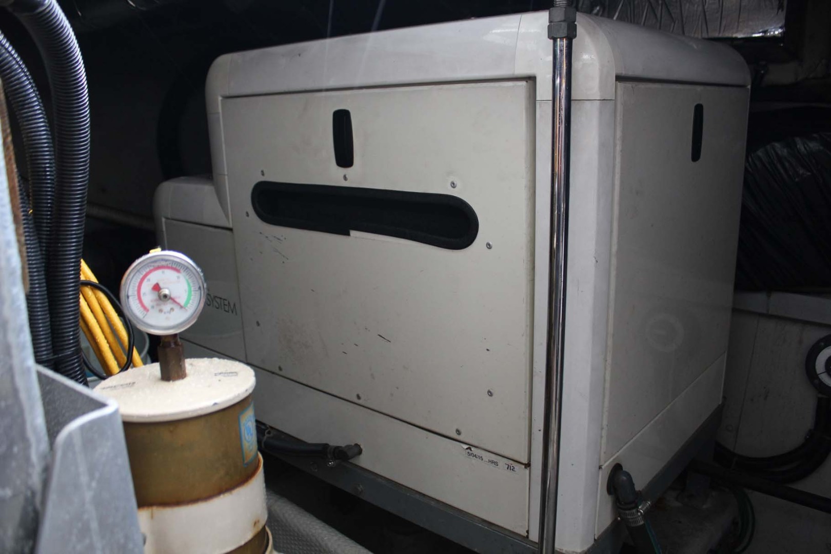 Carver-53 Voyager 1998-Sitting Duck Cape Coral-Florida-United States Kohler 13.5 Generator -1724563 | Thumbnail