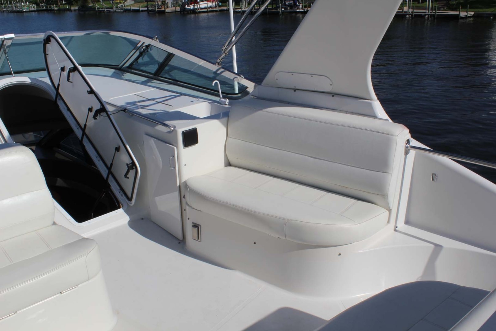 Carver-53 Voyager 1998-Sitting Duck Cape Coral-Florida-United States Port Bridge Seating-1724557 | Thumbnail