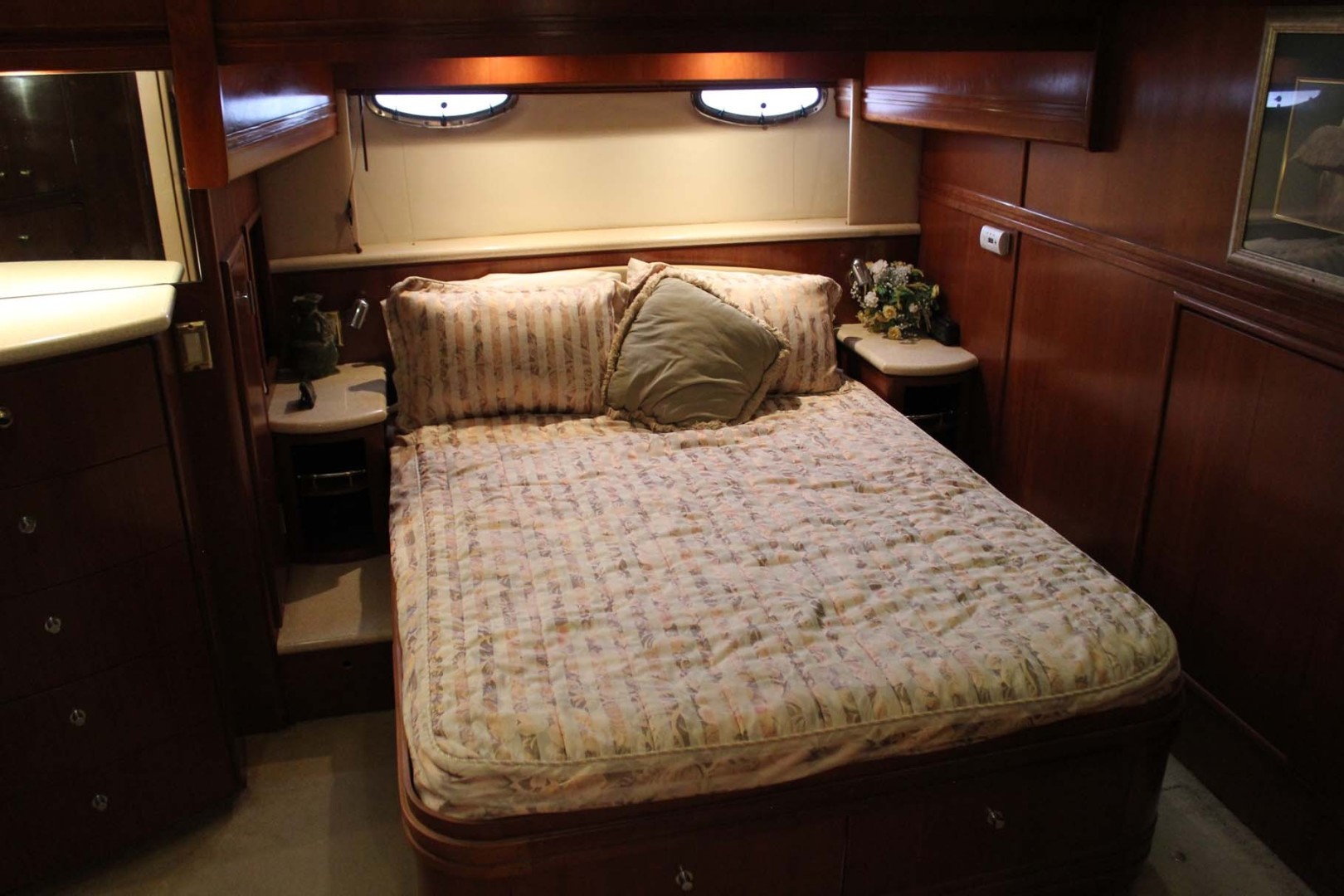 Carver-53 Voyager 1998-Sitting Duck Cape Coral-Florida-United States-Owners Bed-1724551 | Thumbnail