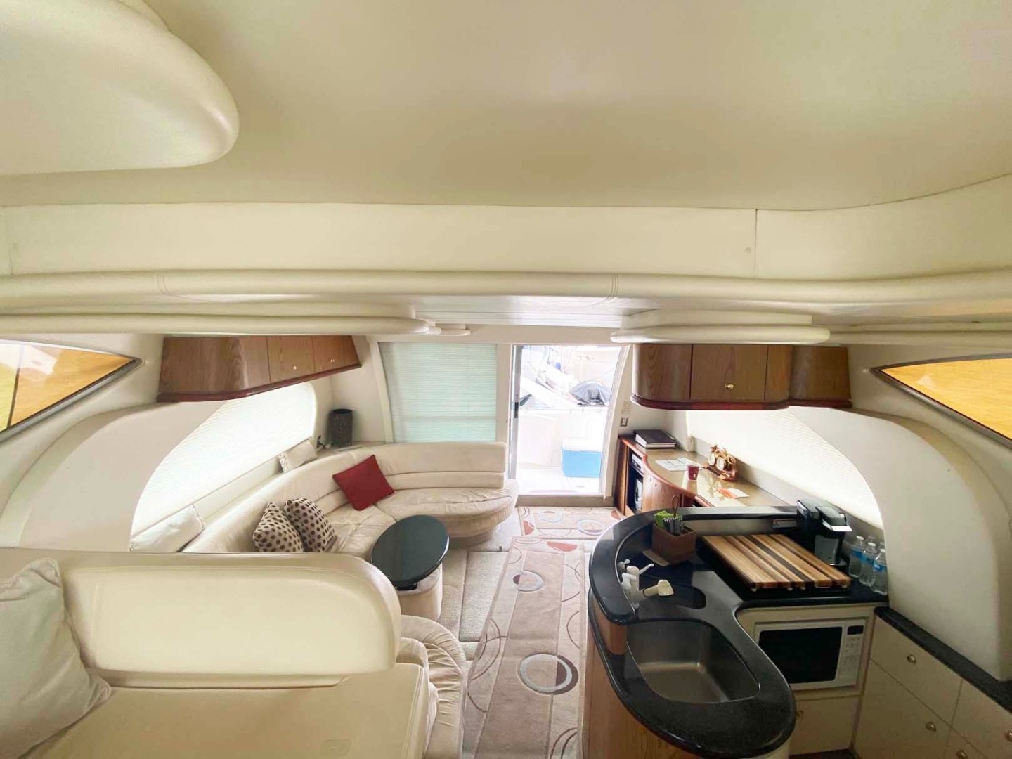 Maxum-4600 SCB 2000-Four Cs Seattle-Washington-United States-Main Salon Looking Aft-1726698 | Thumbnail