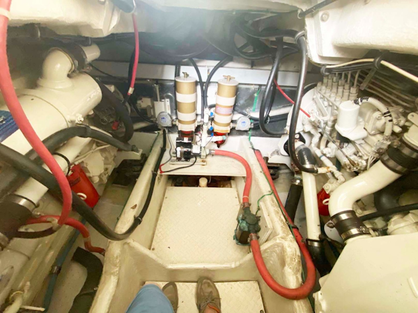 Maxum-4600 SCB 2000-Four Cs Seattle-Washington-United States-Engine Room-1726718