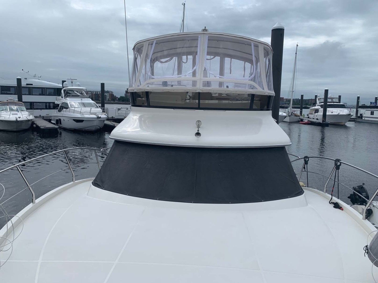 Carver-C40 Command Bridge 2014-FINAL TOUCH Charlestown-Massachusetts-United States-Foredeck View Aft-1728515 | Thumbnail