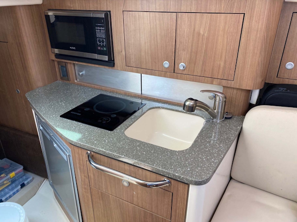 Boston Whaler-315 Conquest 2018 -Key Largo-Florida-United States-Full Galley-1733271