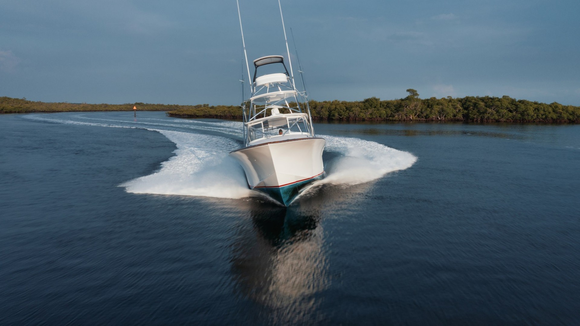 F&S-Express 2016-Whats Next Key Largo-Florida-United States-1741300 | Thumbnail