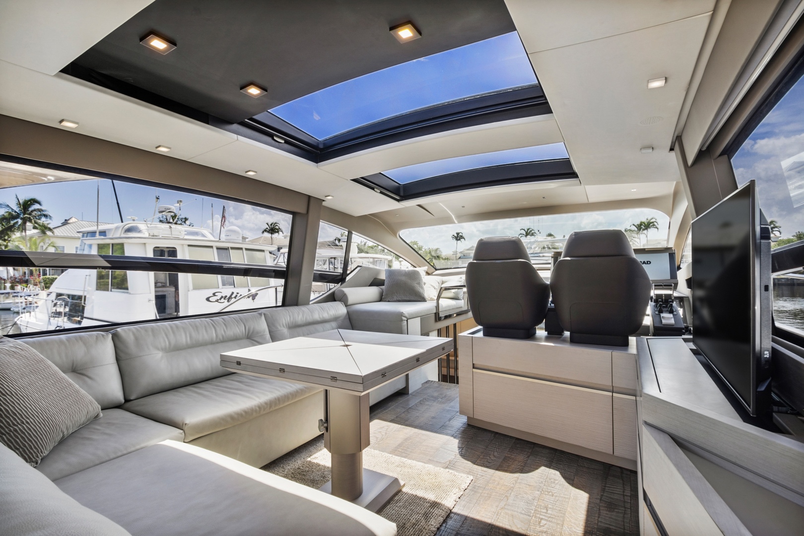 Pershing-7X 2020 -Fort Lauderdale-Florida-United States-1744552 | Thumbnail