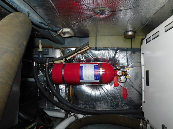 Sea Ray-420 Aft Cabin Motor Yacht 2002-TRAVELER Merritt Island-Florida-United States-Engine Room-1749448