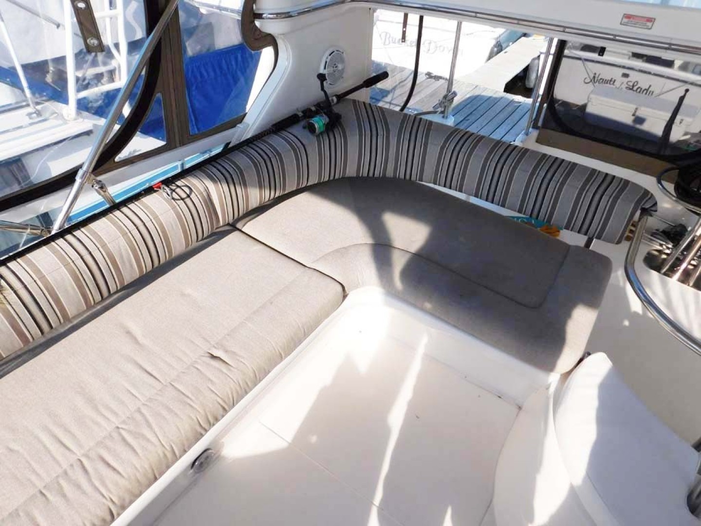 Sea Ray-420 Aft Cabin Motor Yacht 2002-TRAVELER Merritt Island-Florida-United States-Helm Seating-1749439 | Thumbnail