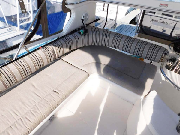 Sea Ray-420 Aft Cabin Motor Yacht 2002-TRAVELER Merritt Island-Florida-United States-Helm Seating-1749439