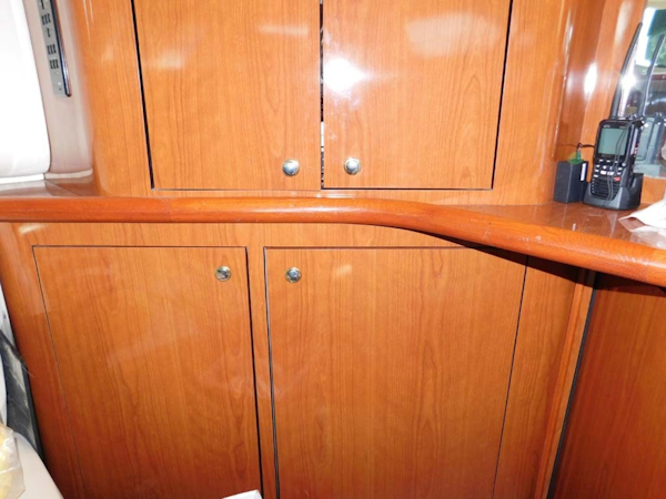 Sea Ray-420 Aft Cabin Motor Yacht 2002-TRAVELER Merritt Island-Florida-United States-Salon Cabinetry-1749393