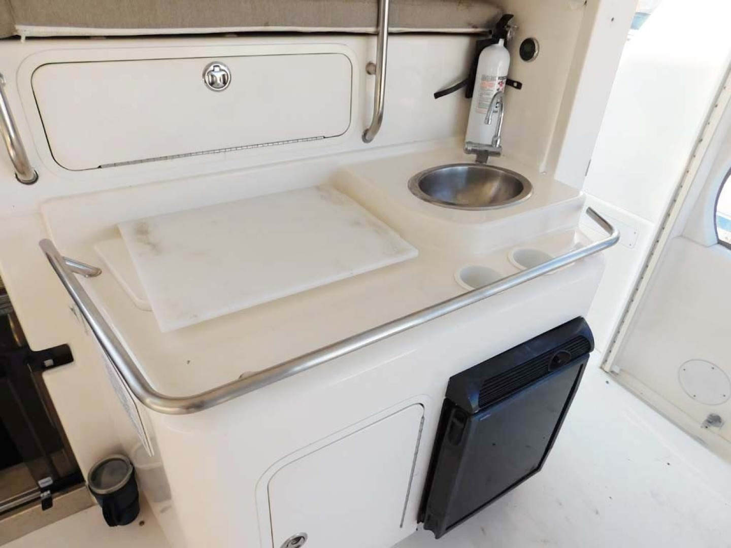 Sea Ray-420 Aft Cabin Motor Yacht 2002-TRAVELER Merritt Island-Florida-United States-Aft Deck SS Sink-1749441 | Thumbnail
