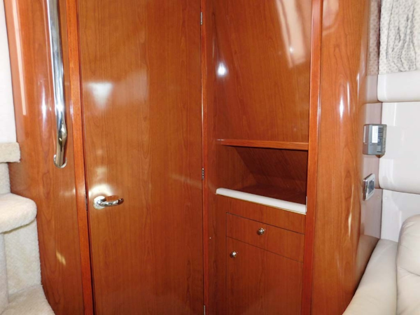 Sea Ray-420 Aft Cabin Motor Yacht 2002-TRAVELER Merritt Island-Florida-United States-Salon Lockers-1749394